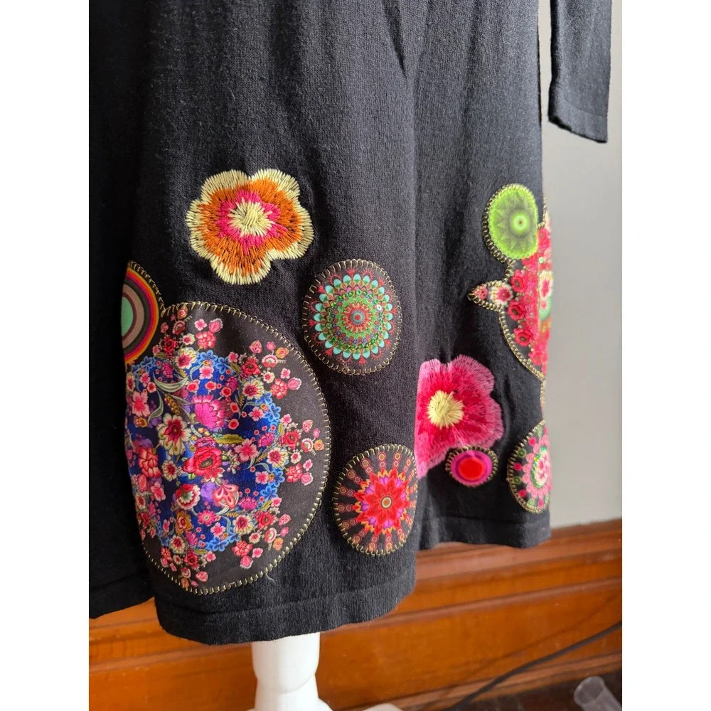 Desigual Black Long Sleeve Dress Floral Embroidery Applique Scoop Neck Y2K‎ midi